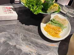 -德天肥牛海鲜火锅(城西银泰店)