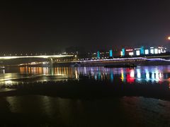 -夜宴江景餐厅