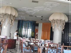 -蜈支洲岛珊瑚酒店临海阁中餐厅