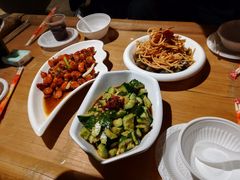 -可可大虾武汉土菜大排档(万松园1店)