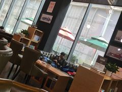 大堂-汽车博物馆主题餐厅