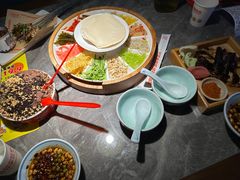 -怪噜范·老贵阳街头名小吃(世纪金源旗舰店)