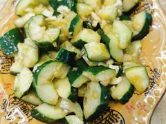 农家刀拍黄瓜-三味鱼屋(琥珀山庄店)