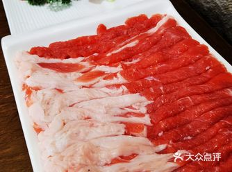 今天在新城市广场负一楼吃了乾门涮肉，老北京的地道口味
