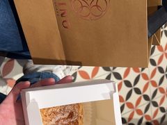 -CARINO BAKERY&CAFE(人广来福士店)