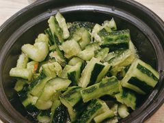 胡麻油炝拌黄瓜-秦䩊会·陕西biangbiang面(畹町路店)