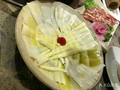 -小龙坎老火锅(华飞店)