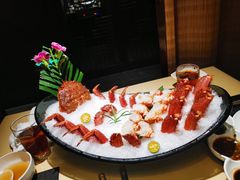 -余欢领鲜火锅(新街口店)