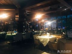 大堂-一棵树·意大利西餐厅One Tree(新城店)