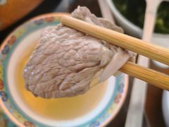 -毛辣果·贵州红酸汤牛肉火锅(西单店)