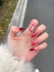 -UGIRL有个美甲
