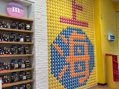 -m豆巧克力世界(上海世茂广场店)