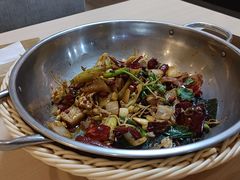 -拿渡麻辣香锅(世茂广场·工三店)