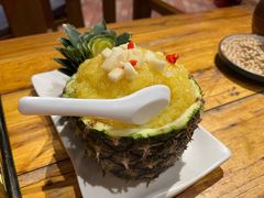 版纳菠萝饭-老滇山寨•云南特色菜•地方菜•民族风情歌舞表演(金碧店)