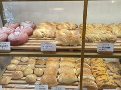 -提亚烘焙·手作面包·生日蛋糕(七星店)