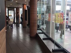 -麦当劳(虹梅路地铁站店)