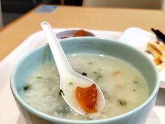 生蚝粥-灵芝妹子海鲜米线(劳动公园店)