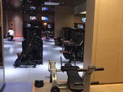 -莱茵体育生活馆