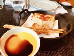 餐前面包-当米亚诺意大利餐厅(武汉光谷凯悦酒店)