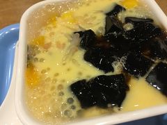 杨枝甘露-满记甜品(岭南新天地店)