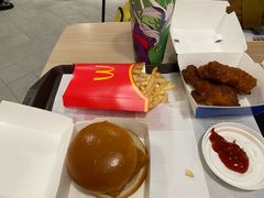 -麦当劳(星光行店)