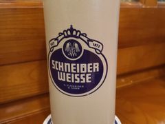 施耐德原味小麦啤酒-申德勒加油站西餐厅Schindlers Tankstelle(上海外滩店)