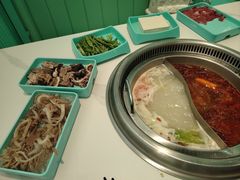 -季季红火锅(柳州城中万达二店)