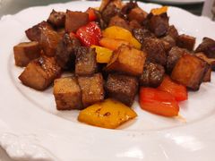 杏鲍菇牛仔粒-御彩酒家(东风东路店)