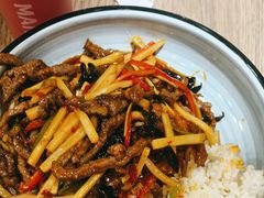 -西部马华清真兰州牛肉面·烧烤夜市(三里河店)