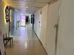 -荒岛实景沉浸密室(江汉路1店)