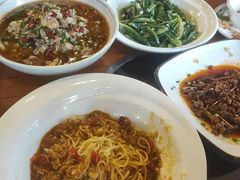 -圆圆家私房美食(民权路店)