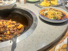 -山河屯铁锅炖(哈西站店)