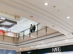 -上海来福士广场