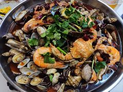 -老东镇啤酒屋海鲜加工·蒸汽海鲜·海鲜烧烤(台东店)
