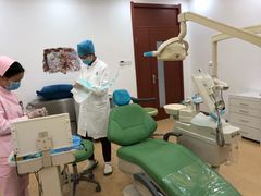 -赫尔森口腔·牙齿种植修复