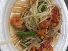 青木瓜沙拉-红大哥水门鸡饭(總店)
