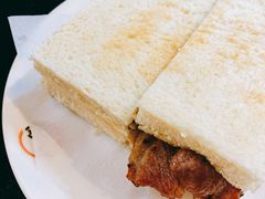 T骨猪扒三明治-八爷茶餐厅