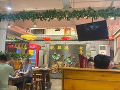 大堂-天津乾毓德饭庄·清真传统炒菜·海鲜烧烤(咸阳路店)