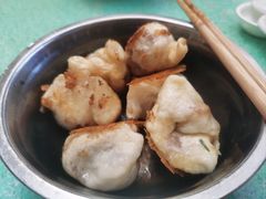 -依云煎包店