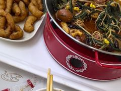-露缘巴蜀麻辣香锅(永安街店)