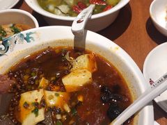 -渝是乎酸菜鱼(龙旗购物中心店)