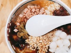 -蓉李记成都名小吃(太原龙湖万达店)