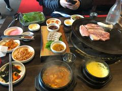 -Dombe豚(黑猪肉街店)