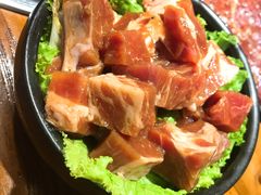 坛子大块肉-原始泥炉烤肉(总店)
