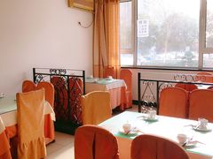 包厢-火娃菜馆(新岭花园1期店)