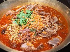 -张翻越·川渝冒菜·武汉黑鸭煲(城北万象城店)