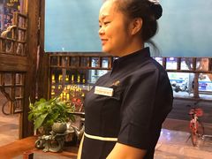 -莱仪堂艾灸经络养生馆(宜川路店)