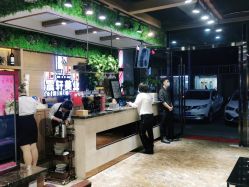 点击看大图 -震轩美容美发