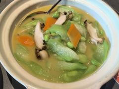-佬太公海鸭·海鲜大排档(上海总店)