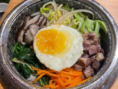 -明洞阿姨·韩式酱蟹烤肉·创意料理(三元桥店)